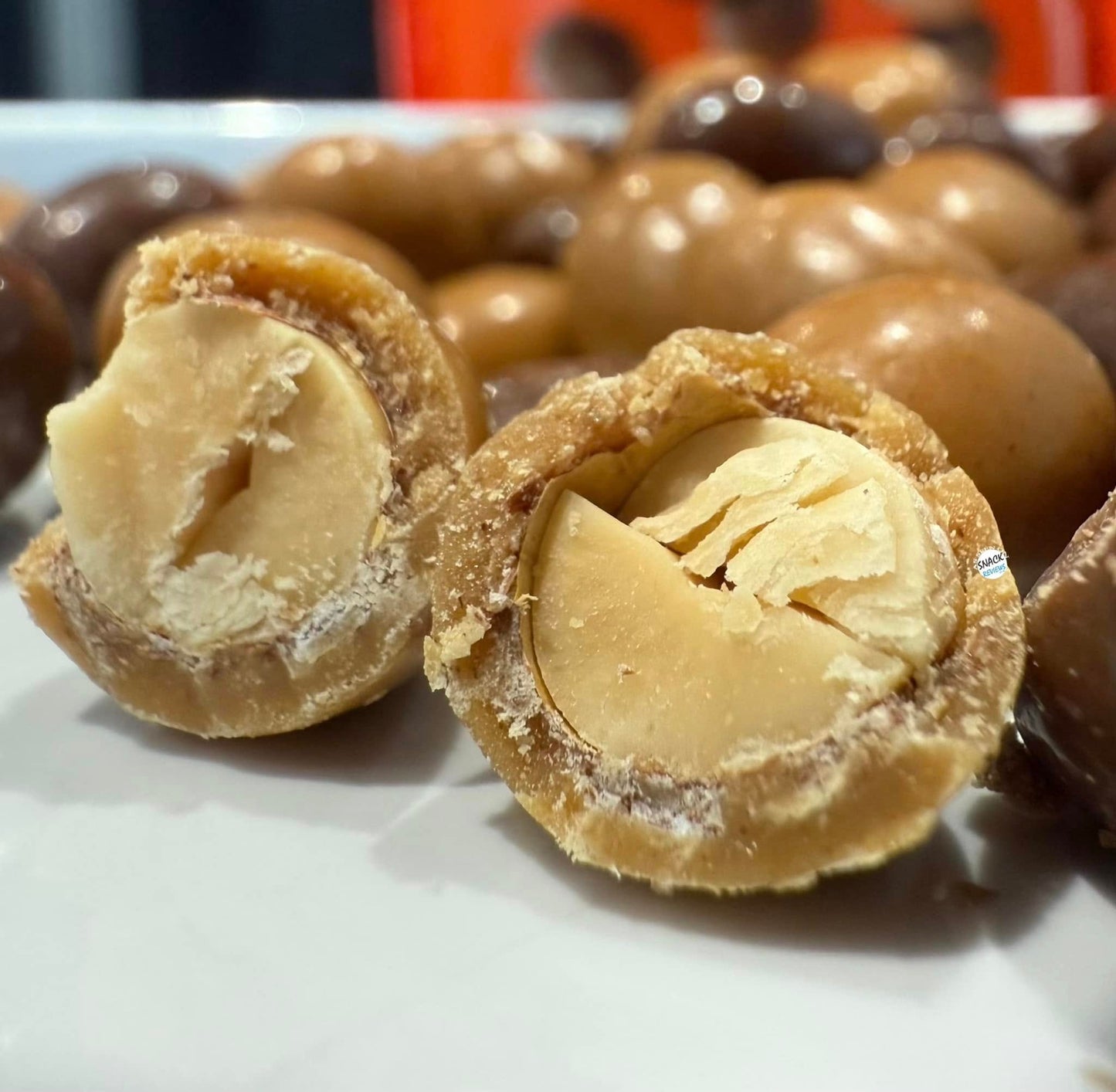 Reeses Dipped Chocolate Peanuts 68g