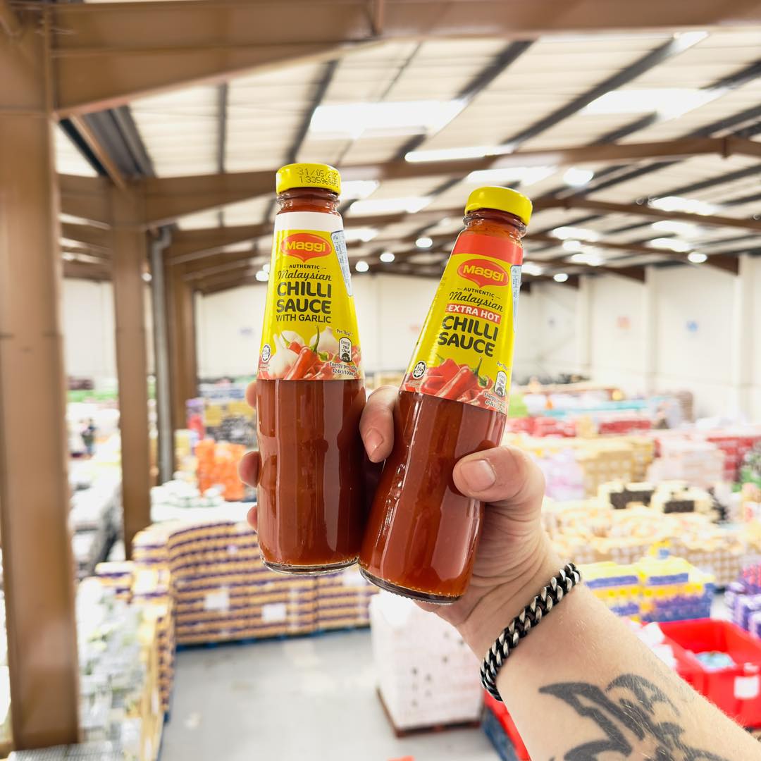 Maggi Authentic Malaysian Extra Hot Chilli Sauce 320g