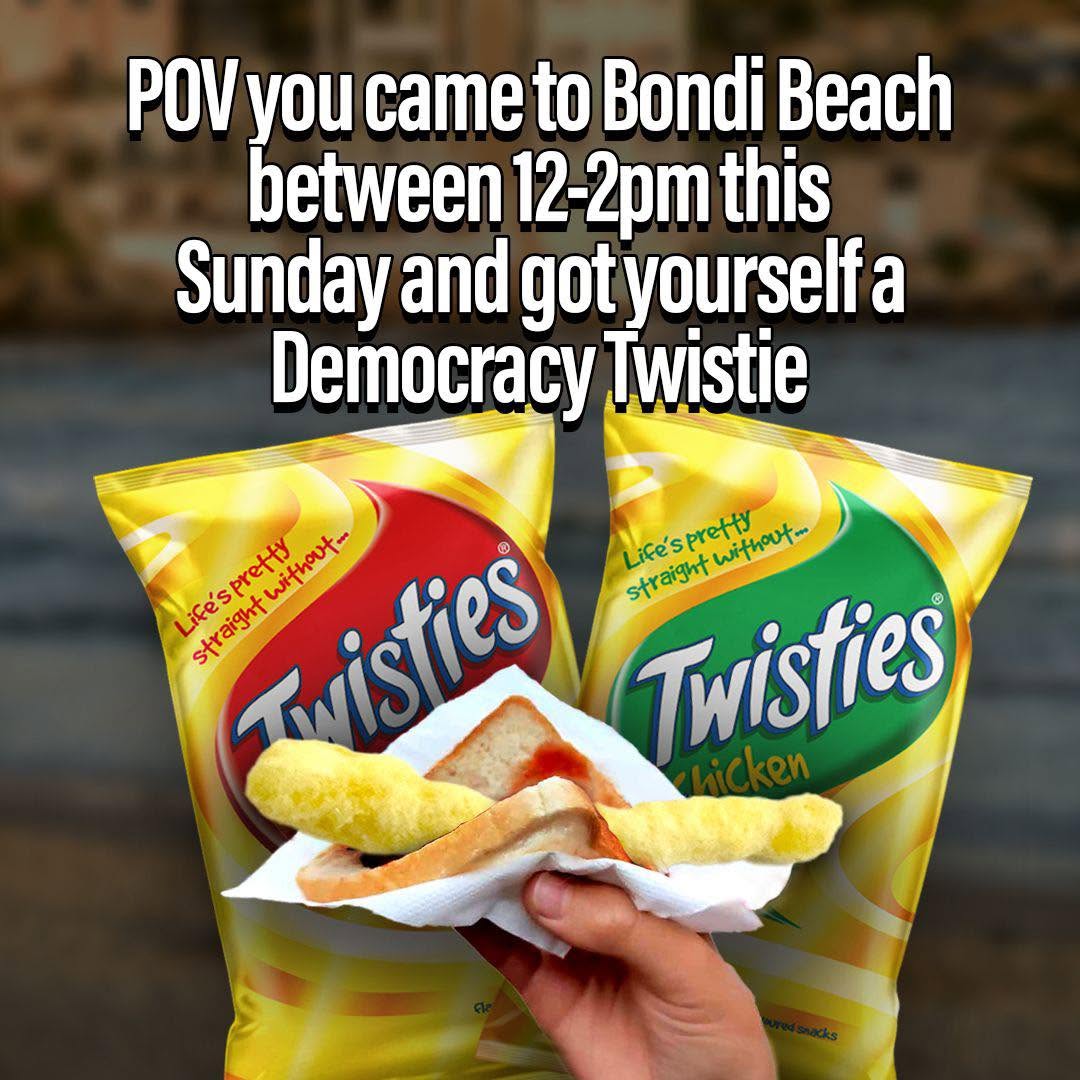 Twisties Cheese Flavoured Puffed Snacks 90g