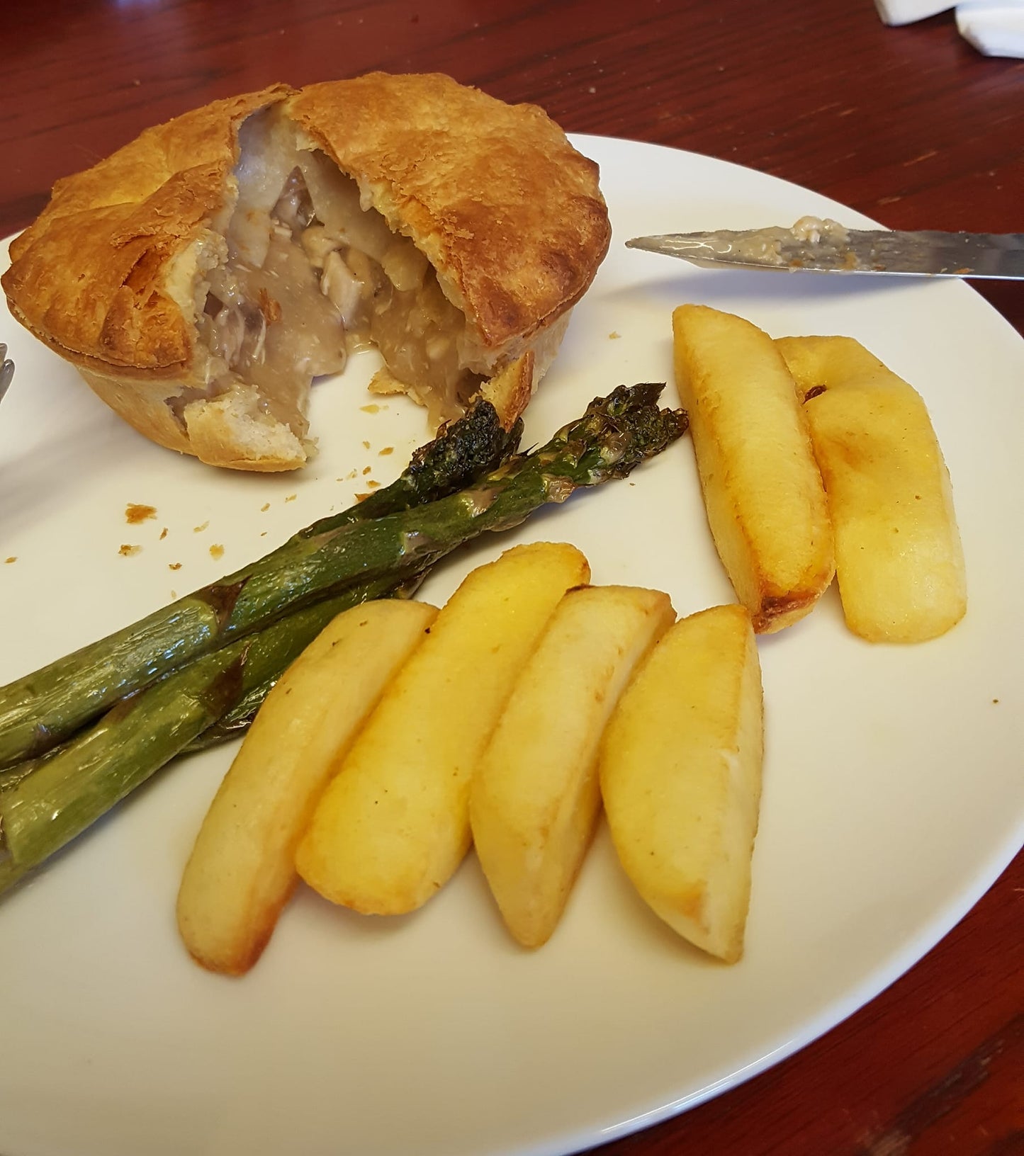 Pukka Chicken & Mushroom Pie 212g