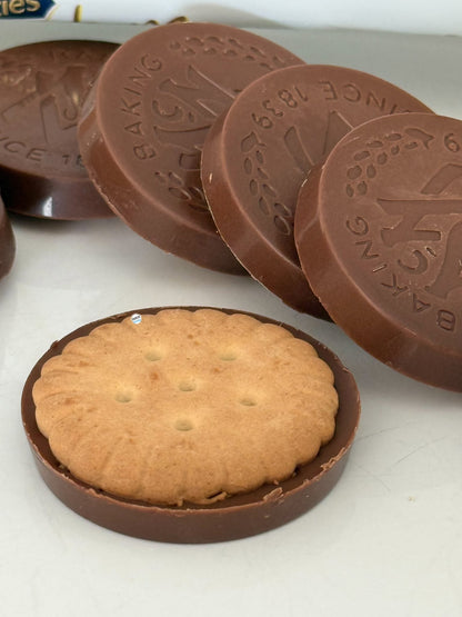McVitie's Signature Caramel Chocolate Rounds 109g