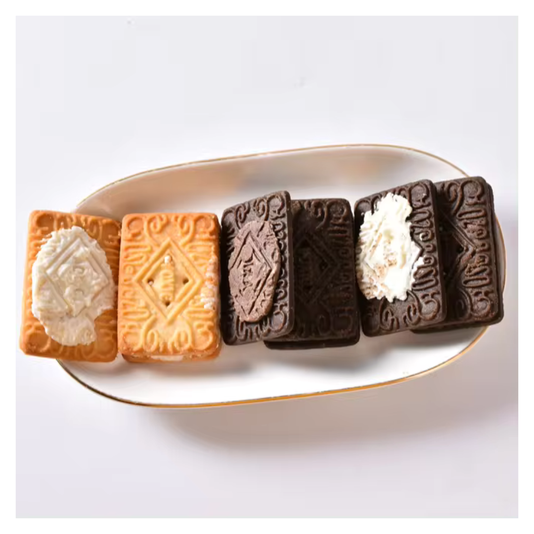 Brewtime Buddies Chocolate Creams Sandwich Biscuits 300g บรูว์ไทม์ บัดดี้ส์ บิสกิตแซนวิชรสช็อกโกแลต 300 กรัม