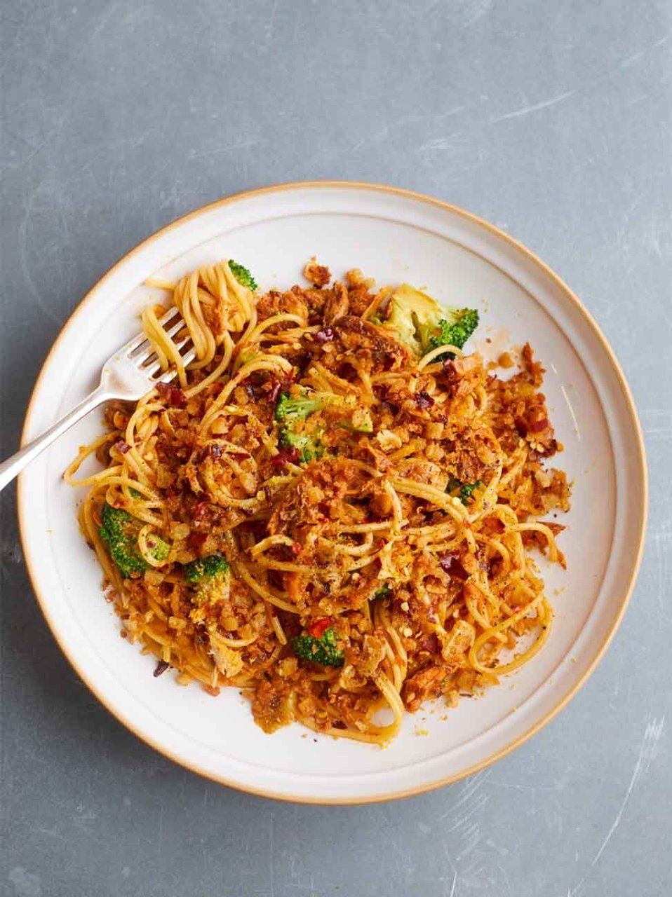 John West Skinless and Boneless Mackerel Fillets in Tomato Sauce 115g
