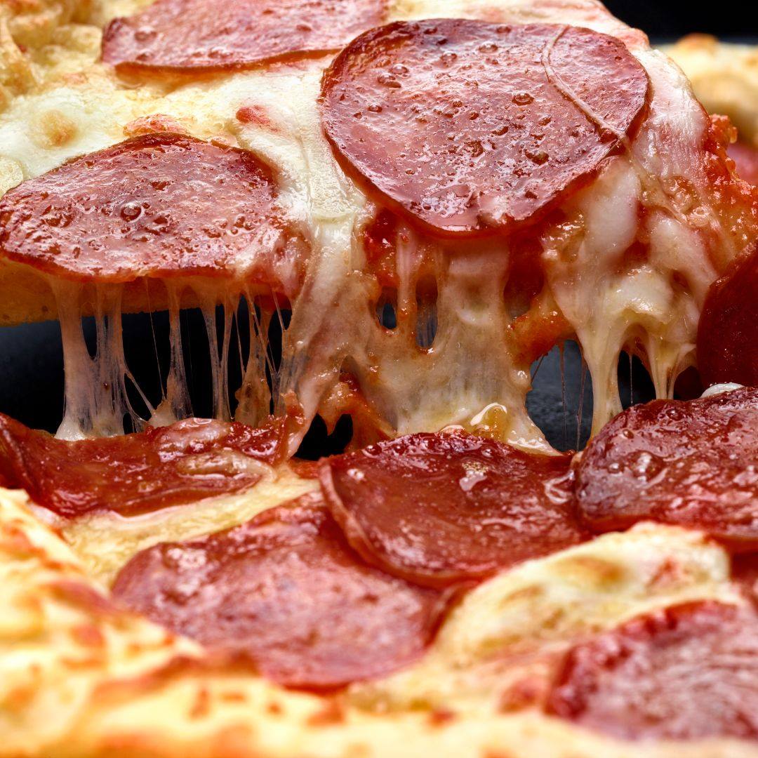 Chicago Town Deep Dish Pepperoni Pizzas 310G ชิคาโก ทาวน์ พิซซ่าถาดลึก เปปเปอโรนี 310 กรัม