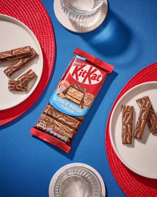 Nestle Kit Kat Cookie Dough Chocolate Sharing Bar 99g