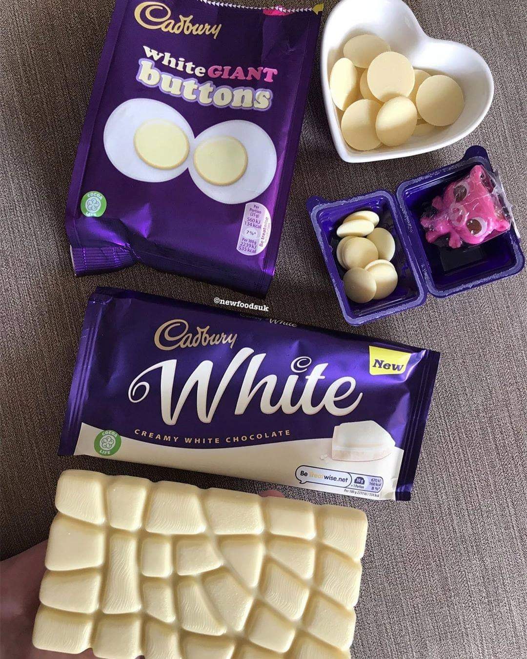 Cadbury White Chocolate Bar 90g