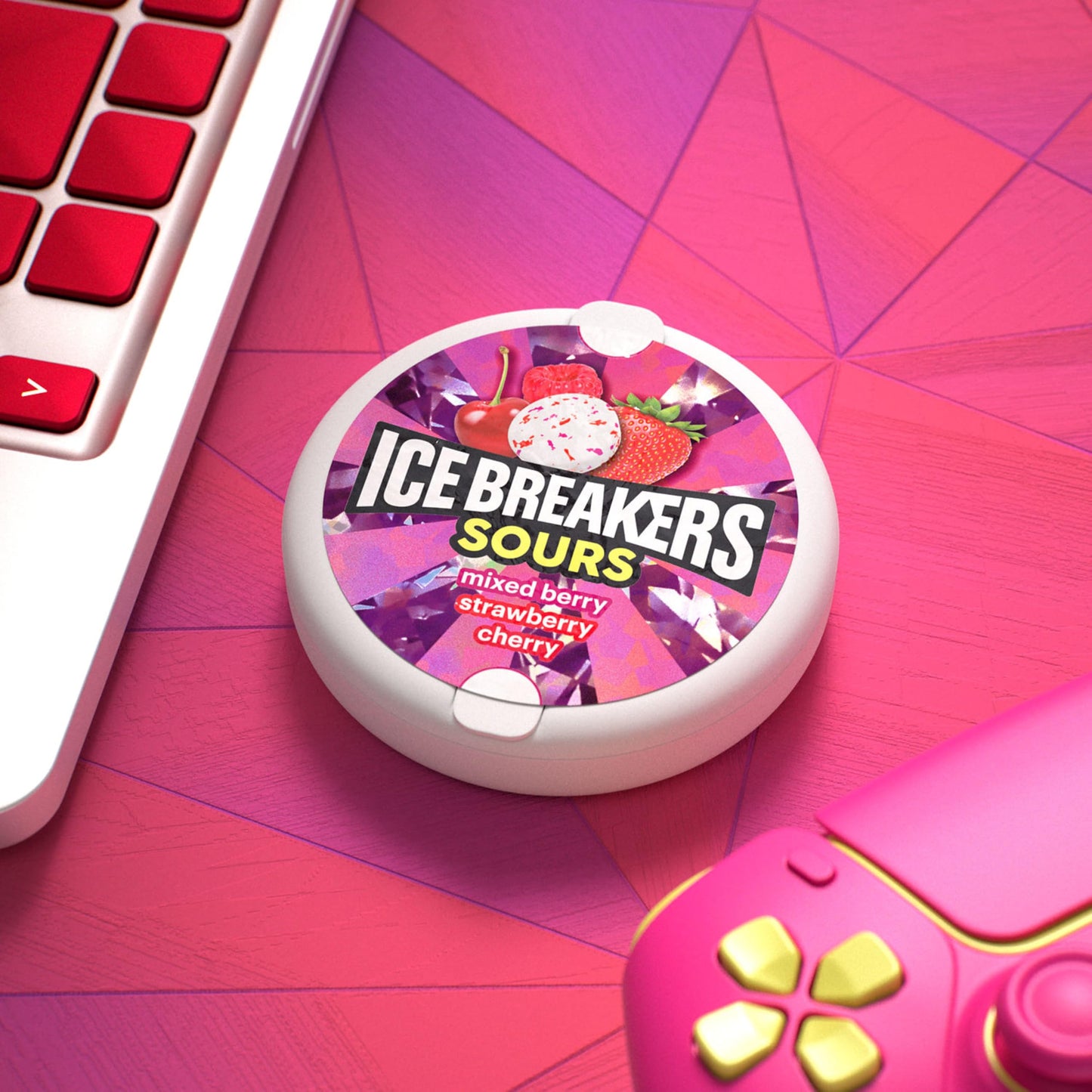 Ice Breakers Sours Strawberry Mixed Berry 42g