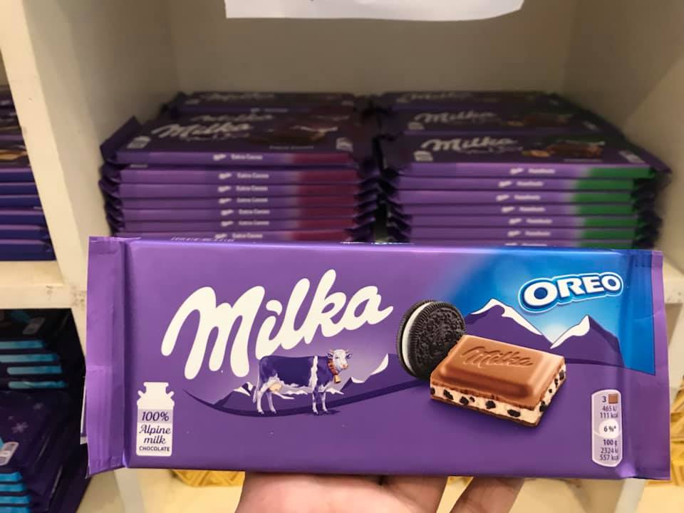 Milka Alpine Oreo Milk Chocolate Bar 100g