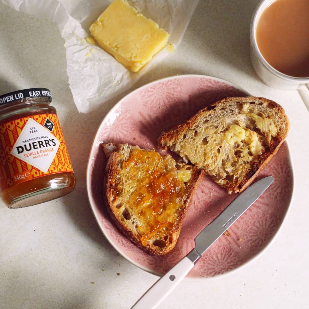 Duerr's Thick Cut Classic Seville Orange Marmalade 340g ดูเออร์ แยมส้มเซบีญ่า รสดั้งเดิม 340 กรัม