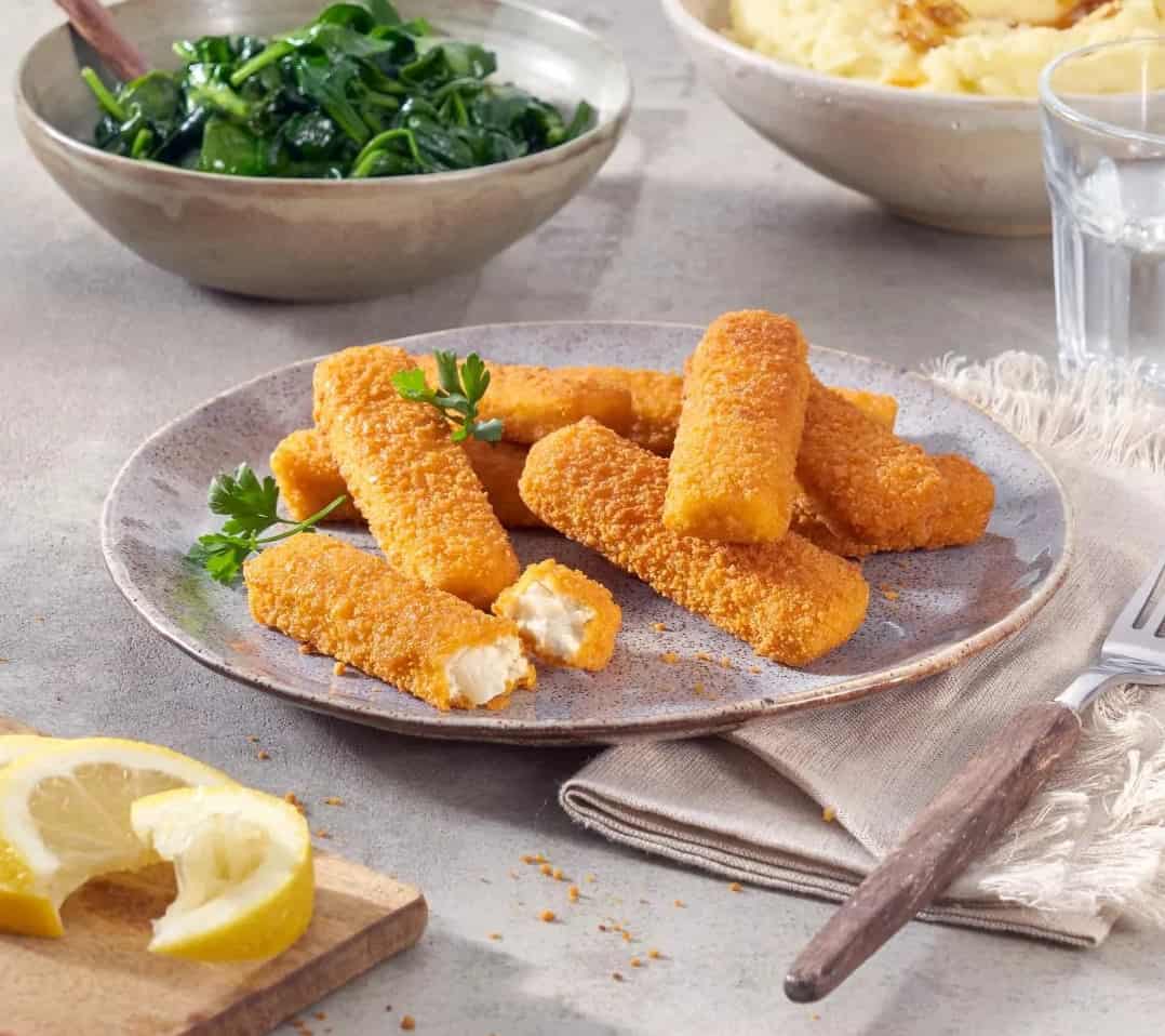 Young's 10 Fish Fingers 250g ยงส์ ปลาฟิงเกอร์ชุบเกล็ดขนมปัง แช่แข็ง 10 ชิ้น 250 กรัม