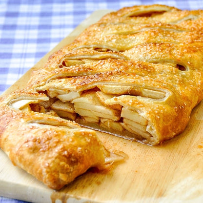 Iceland 2 Apple Strudels 600g ไอซ์แลนด์ แอปเปิ้ลสตรูเดิ้ล  2 ลูก 600 กรัม