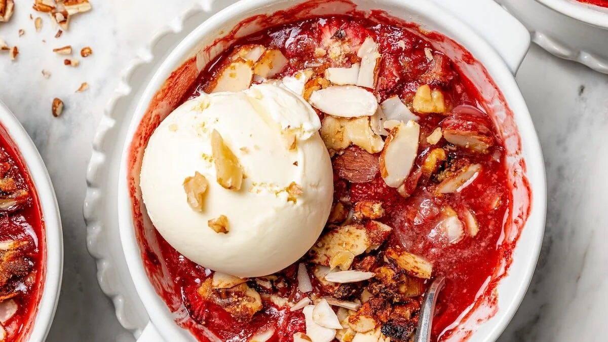 Jordan's Country Crisp Strawberry 400g