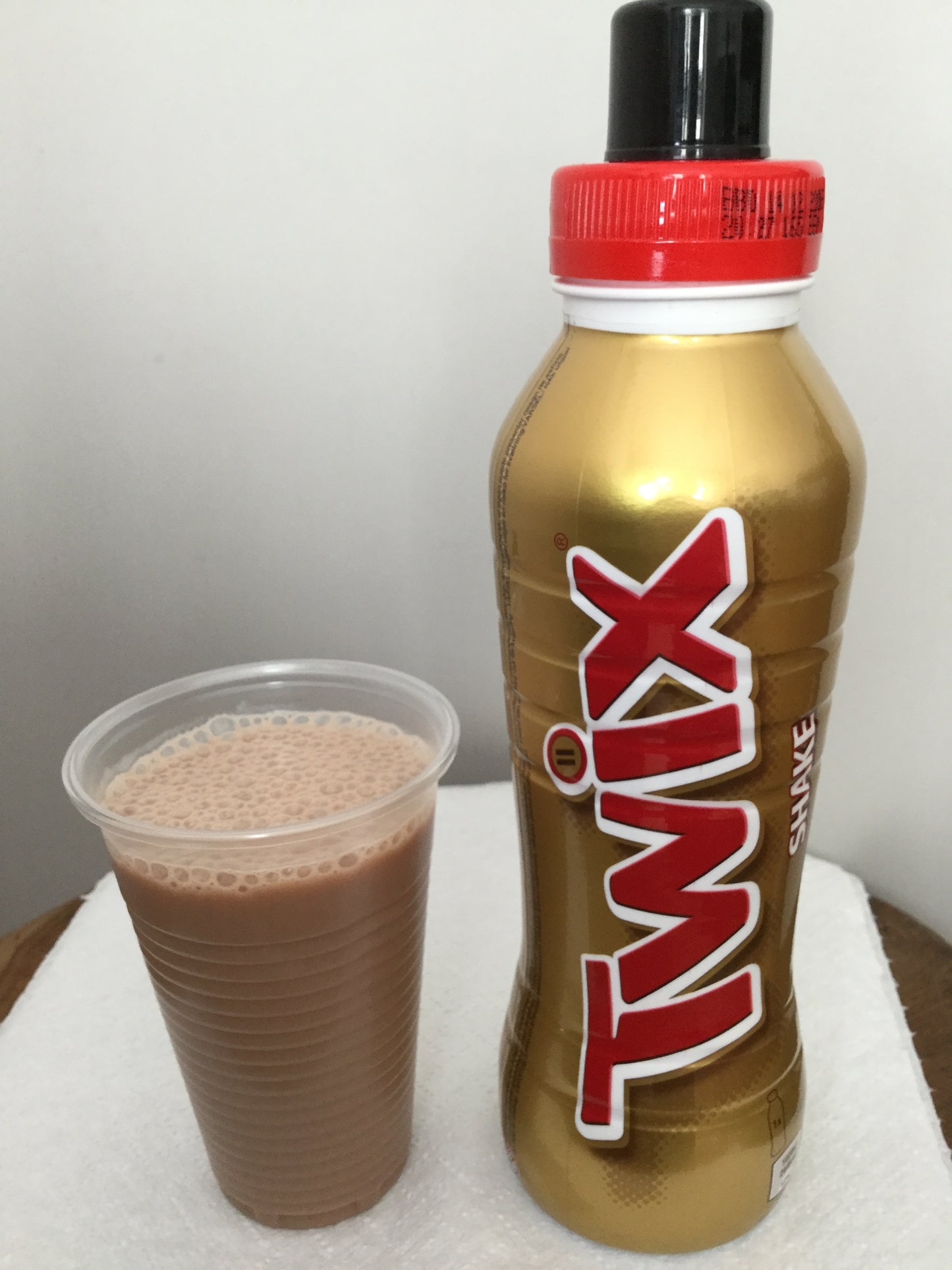 Twix Chocolate Caramel Biscuit Milkshake Drink 350ml
