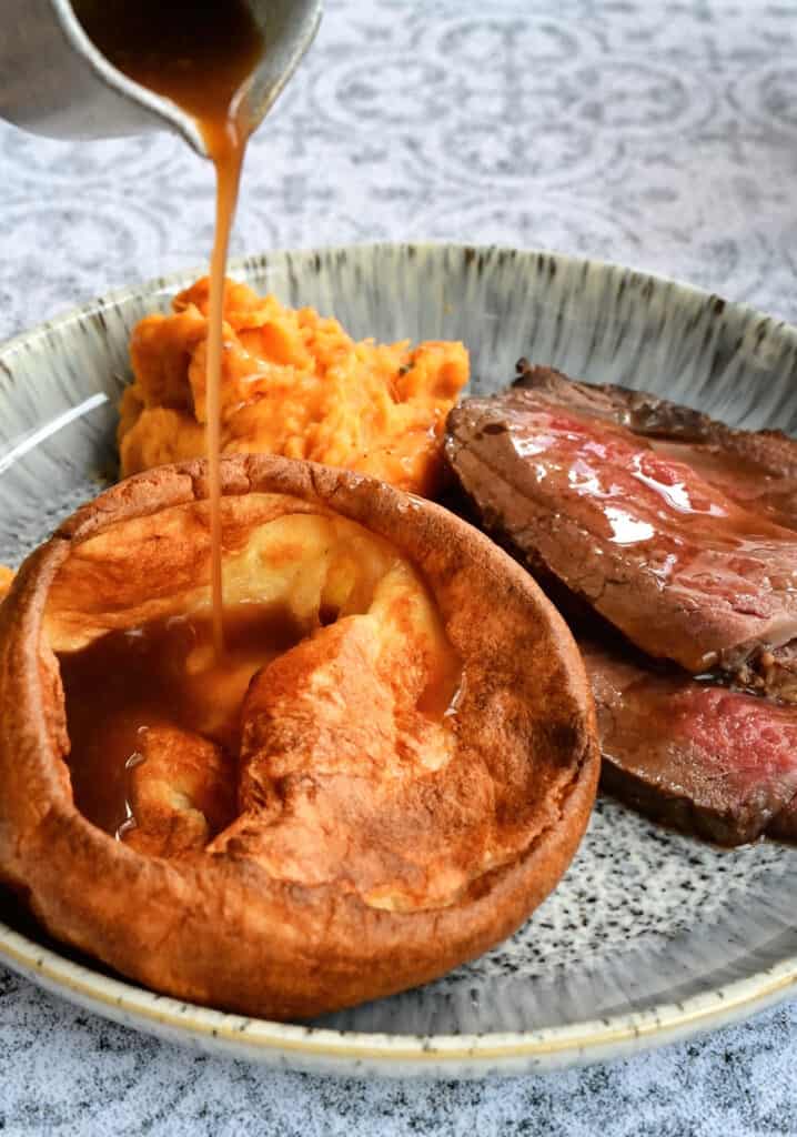 Morrisons 6 Large Yorkshire Puddings 180g