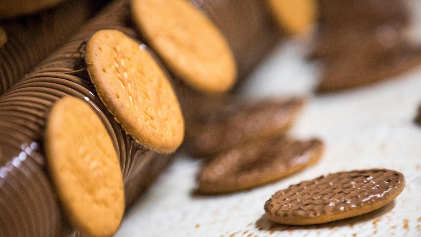 [BestBefore-06Dec2025] McVitie's Milk Chocolate Digestives Twin Pack 2 x 316g