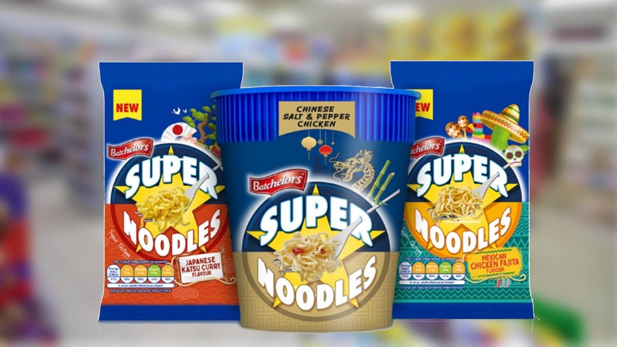 Batchelors Super Noodles Pot Bbq Beef 75G แบทเชอเลอร์ส ซุปเปอร์ นู้ดเดิล พอท เนื้อบาร์บีคิว 75 กรัม