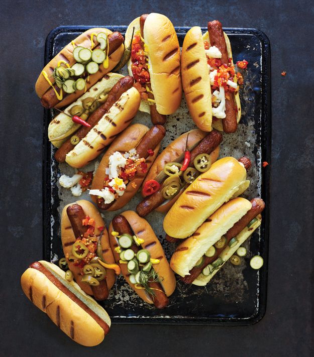 Wikinger 6 Hot Dogs 345g วิกิงเกอร์ 6 ฮอทด็อก 345 กรัม