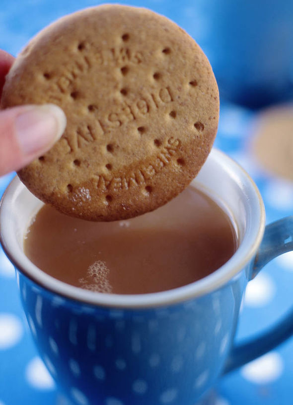 [Best Before 01-Aug-2026]Co op Delightfully Dunkable Digestives 400g