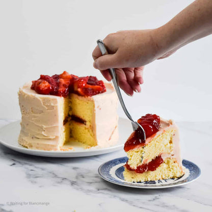 Hartleys Smooth Strawberry Jam Squeezy 340g
