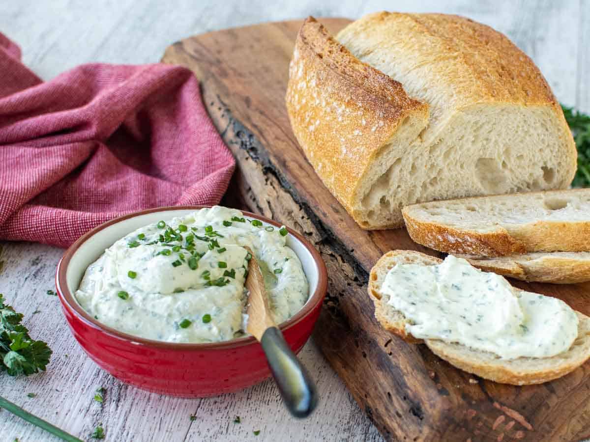 Philadelphia Garlic & Herbs Soft Cream Cheese 280g