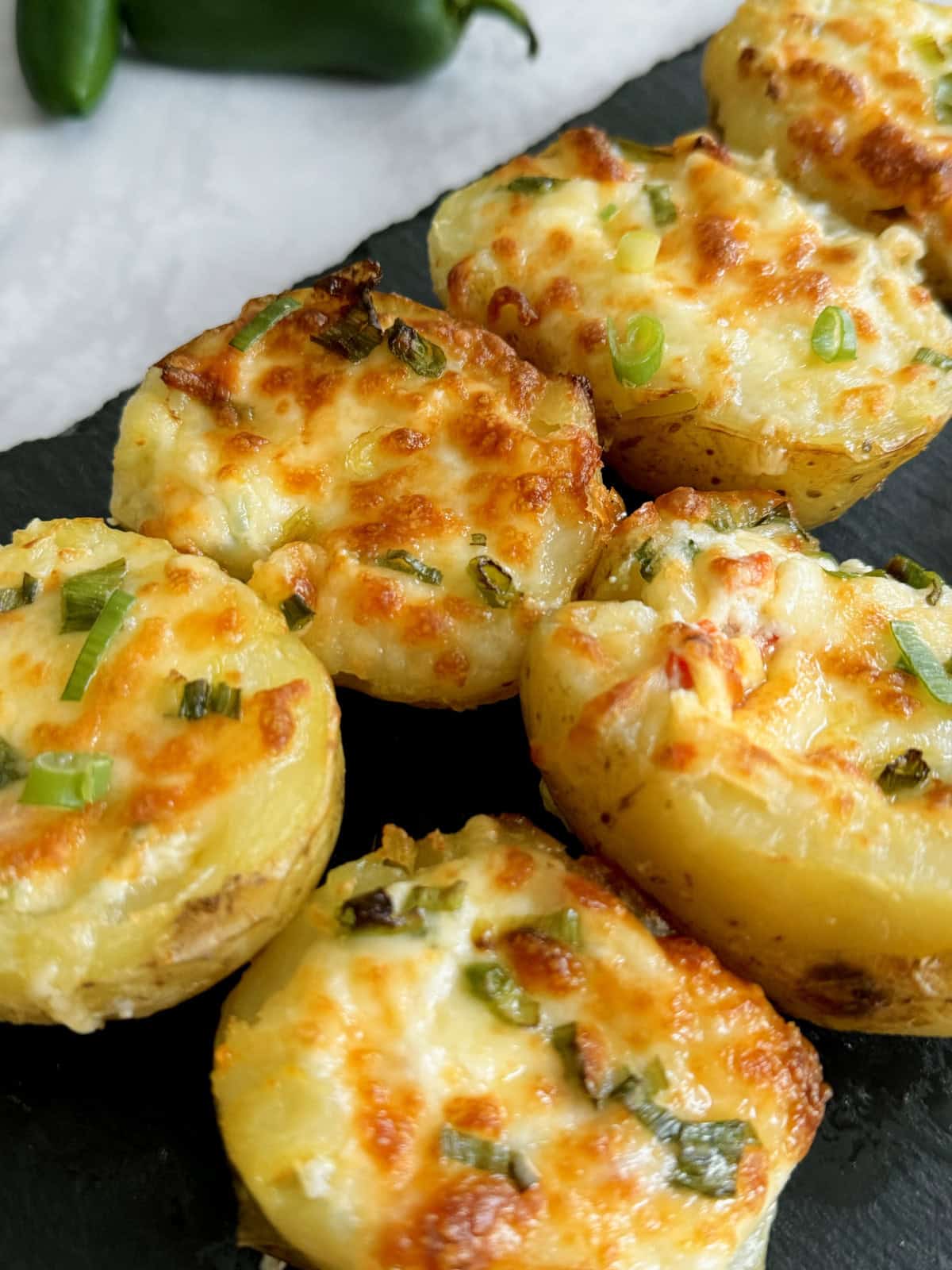 [Best Before 3Apr2026] Bannisters Farm 4 Cheese & Jalapeno Baked Potato Skins 260g