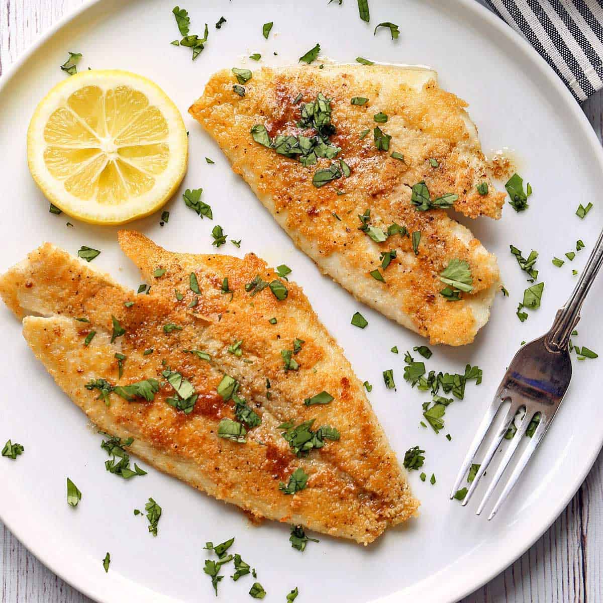 [Best Before 22-oct-2025] Iceland Lemon & Parsley Sole Fillets 250g