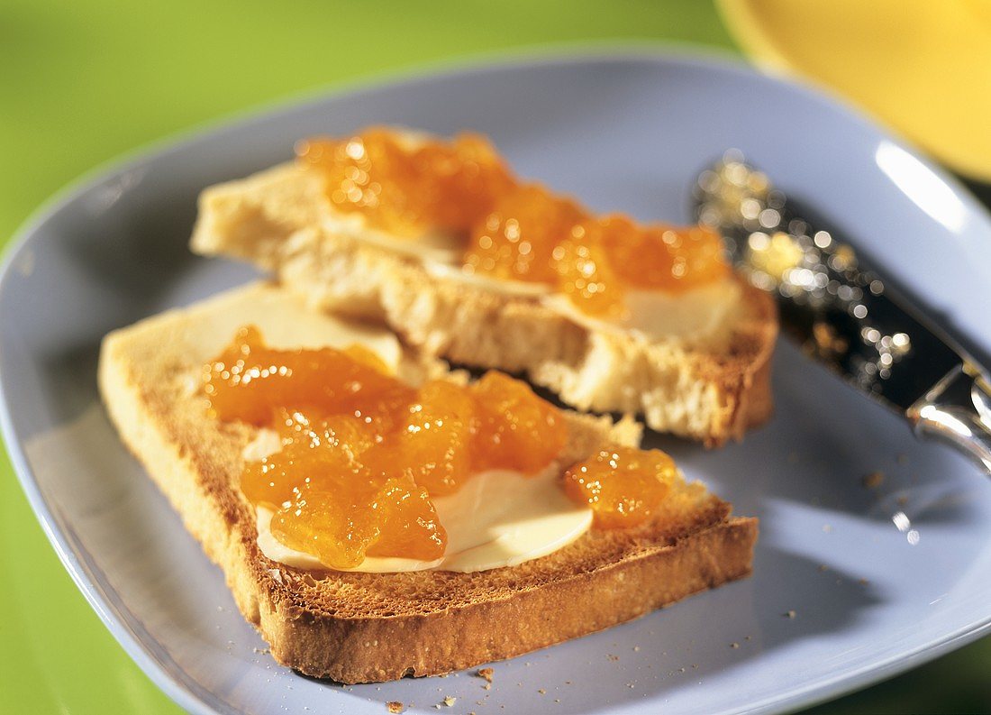 Hartley’s Apricot 340g