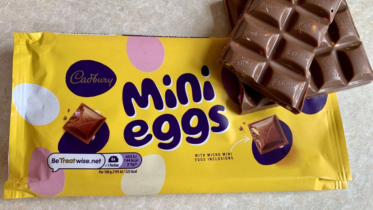 [BestBefore-31Jul2025] Cadbury Mini Eggs Chocolate Bar 110g