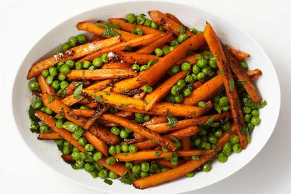 D'Aucy Very Fine Peas and Baby Carrots 400g ดอซี่ ถั่วลันเตาและเบบี้แครอทในกระป๋อง 400 กรัม