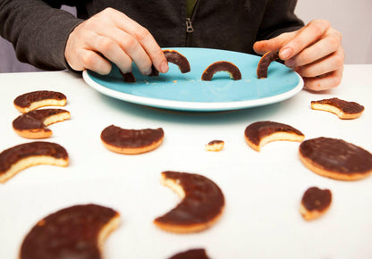 Mcvities Jaffa Cakes The Original 10 Cakes 106g