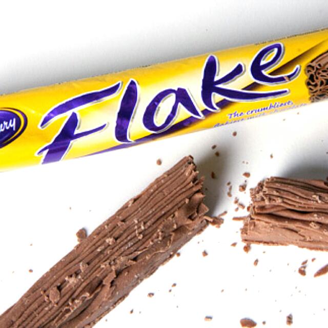 Cadbury Flake 4Bars 80g แคทเบอร์รี่ เฟลกส์ แบบแพ็ค 4แท่ง 80กรัม