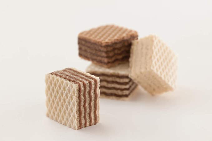 Balconi Wafer Hazelnut Cubes Crispy 250G