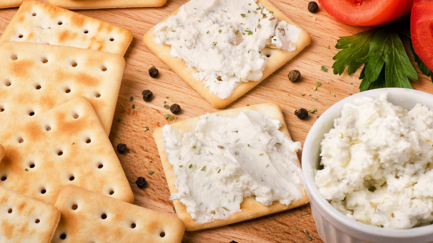 Co Op Cream Crackers 300g