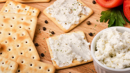 Co Op Cream Crackers 300g