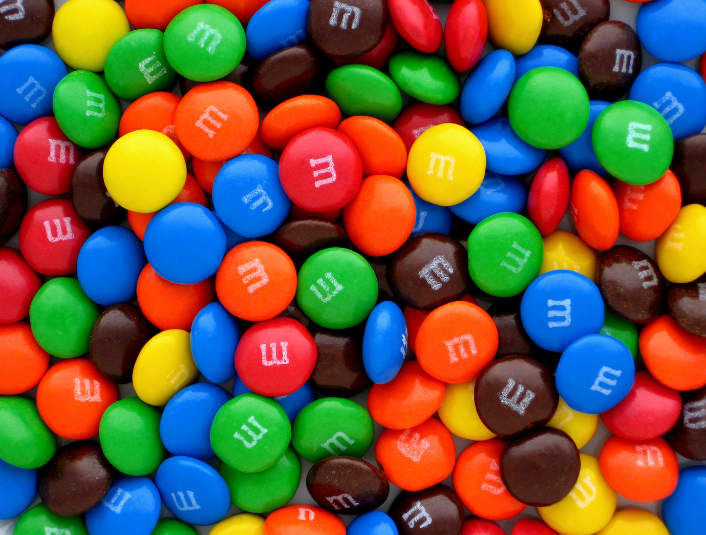 M&M's Chocolate Treat Bag 82g เอ็ม แอน เอ็ม ช็อกโกแลตนม แบบถุง 82กรัม