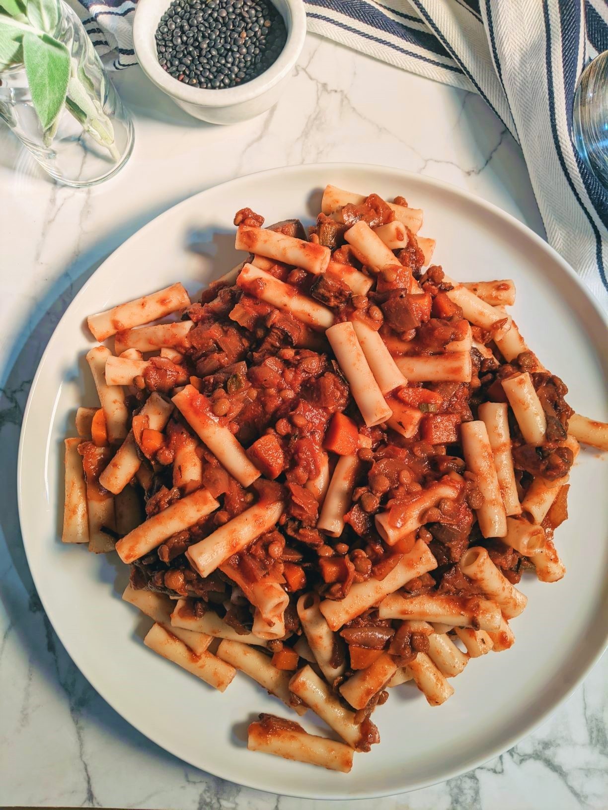 [Best Before 30-Nov-2024] Loyd Grossman Bolognese with Portobello Mushroom 350g ลอยด์ กรอสแมน โบลองเนสกับ เห็ดพอร์โทเบโล 350 กรัม