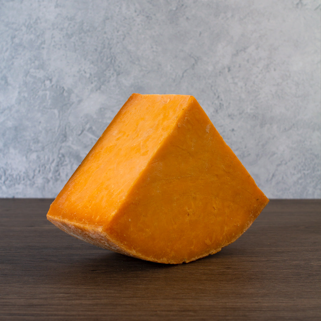 Calveley Mill Double Gloucester Cheese 200G คาลเวลีย์ มิลล์ ดับเบิ้ล กลอสเตอร์ ชีส 200 กรัม