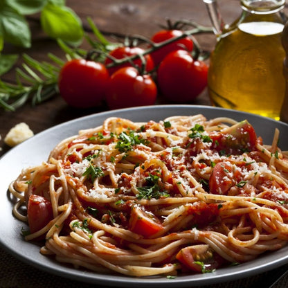 Loyd Grossman Tomato & Red Wine Sauce 350g  ลอยด กรอสแมน ซอสมะเขือเทศและไวน์แดง 350g