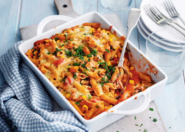 Homepride Pasta Bake Creamy Tuna Sauce 485g