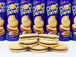 Cadbury Choco Sandwich Biscuits 260g แคดเบอรี ช็อกโก แซนด์วิชบิสกิต 260 กรัม