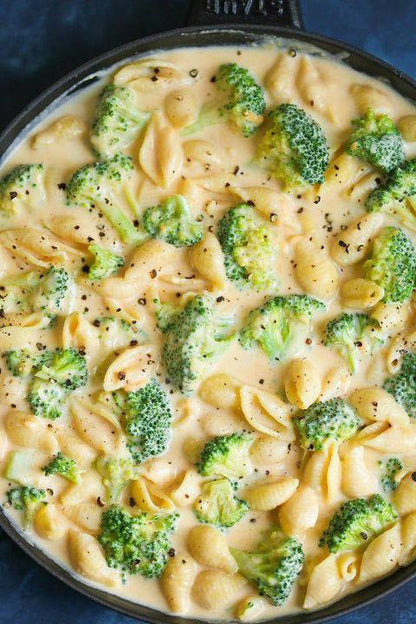 Ragu (Authentic Italian-American) Pasta & Sauce : Cheese & Broccoli flavor 110g.