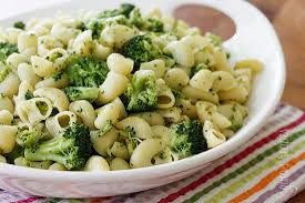 Ragu (Authentic Italian-American) Pasta & Sauce : Cheese & Broccoli flavor 110g.