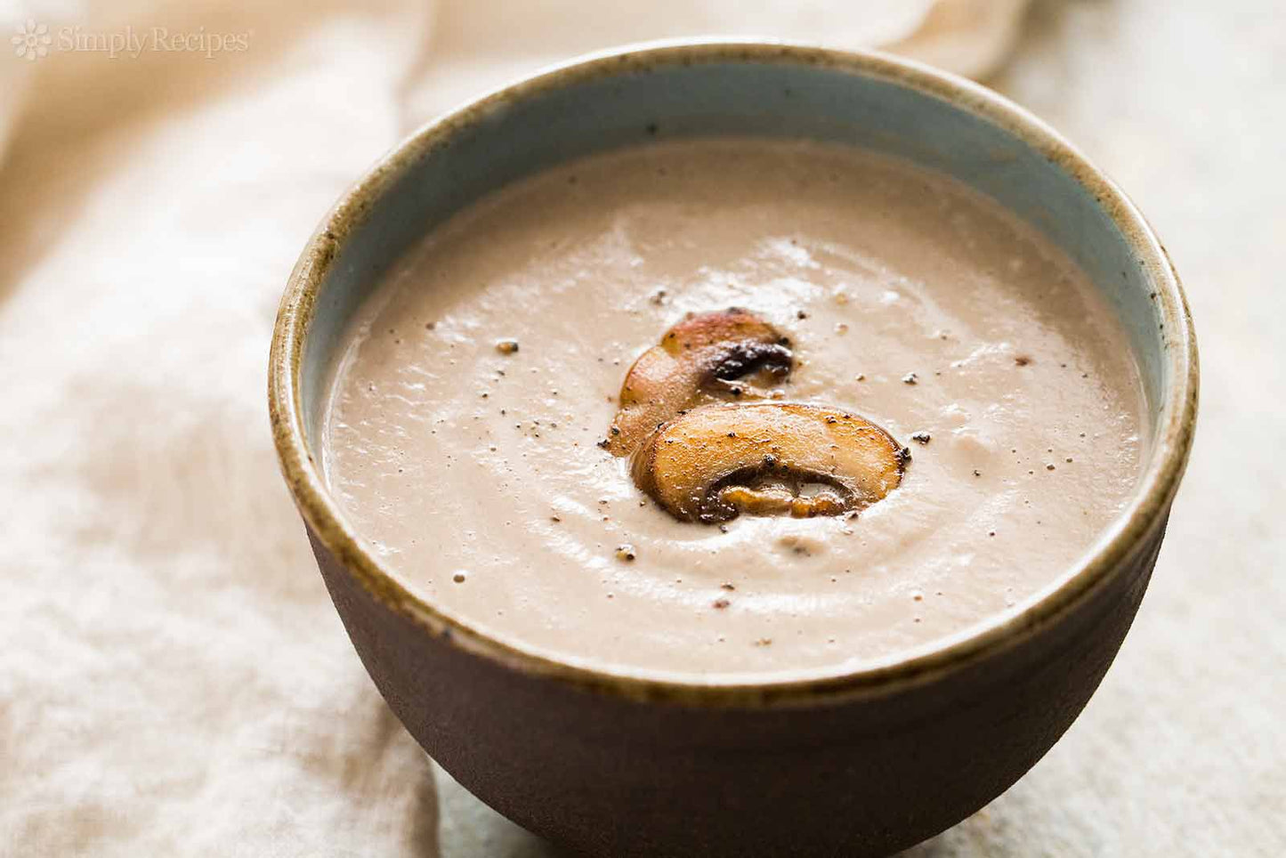 [BestBefore-30Nov2025] Heinz Cream of Mushroom Cup Soup 70g