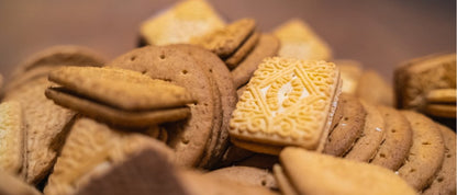 McVities Tasties Custard Creams 300g แมคไวตี้ส์ แทสตี้ คัสตาร์ดครีม 300กรัม